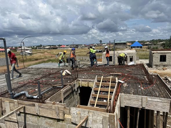 Smart Brother Construction - Workers on Site