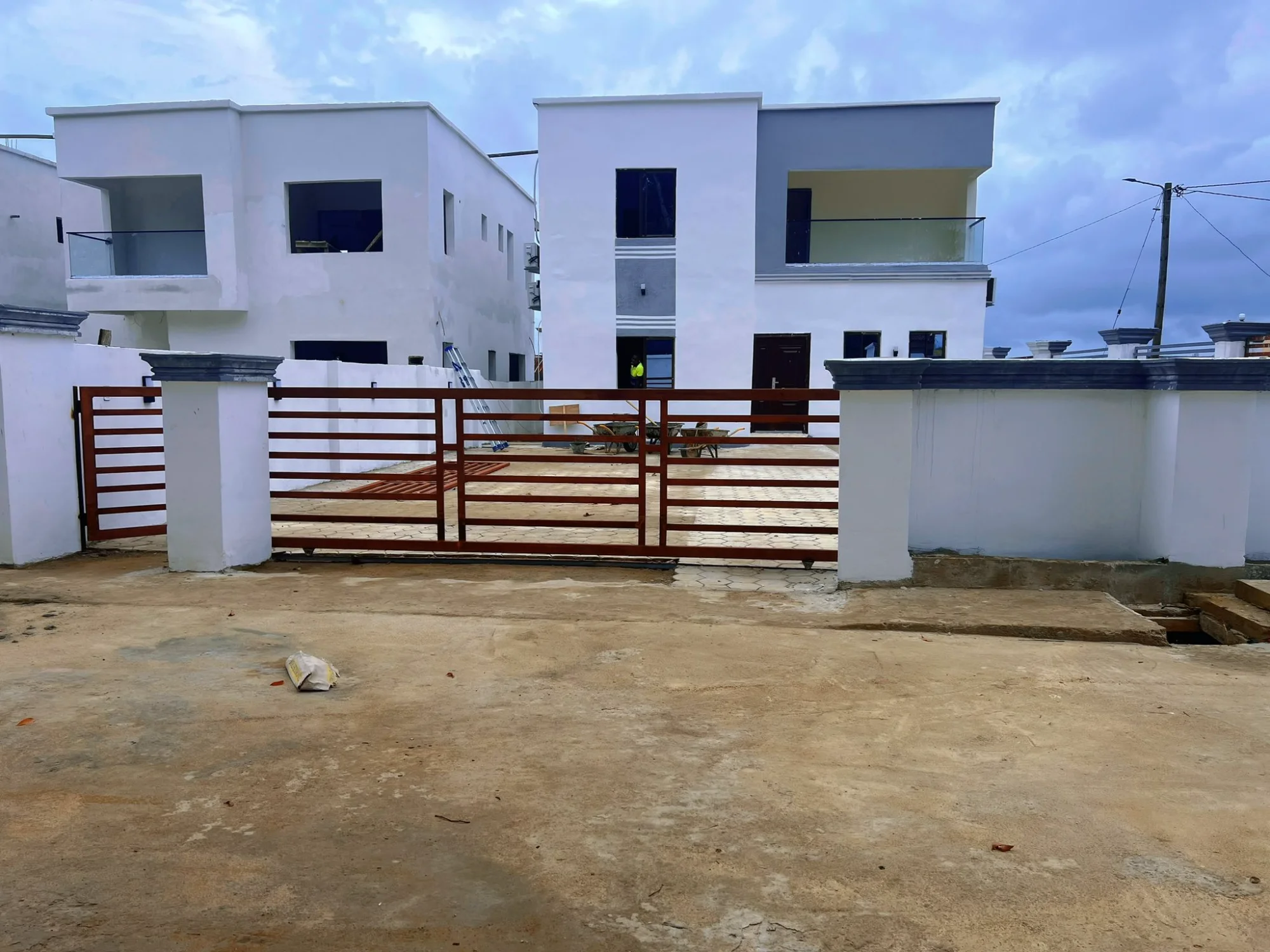 Smart Brother Construction - Home with Gate