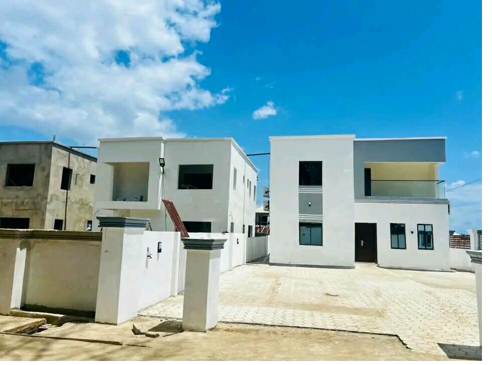 Completed Smart Brother Construction homes in Liberia
